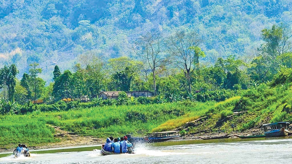 দেশের শেষ জনপদ ঠেগামুখ