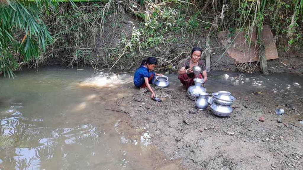 বিশুদ্ধ খাবার পানির সংকট