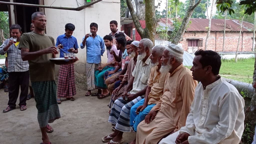 ১ টাকায় লালনের চা