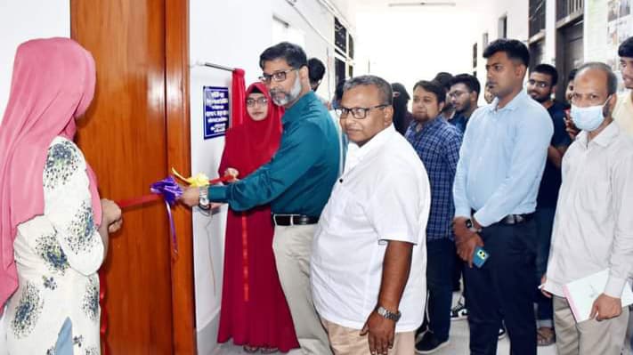 খুবির শিক্ষা ও গবেষণা ইনস্টিটিউটে আইসিটি ল্যাব উদ্বোধন