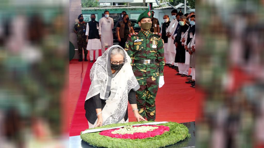 জেলহত্যা দিবস: বঙ্গবন্ধুর প্রতিকৃতিতে প্রধানমন্ত্রীর শ্রদ্ধা