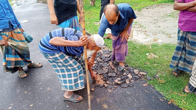 ১২ দিনেই উঠে যাচ্ছে কার্পেটিং