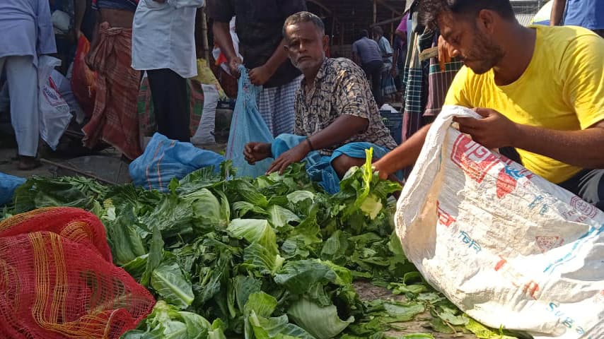 শীতের সবজির চড়া দাম