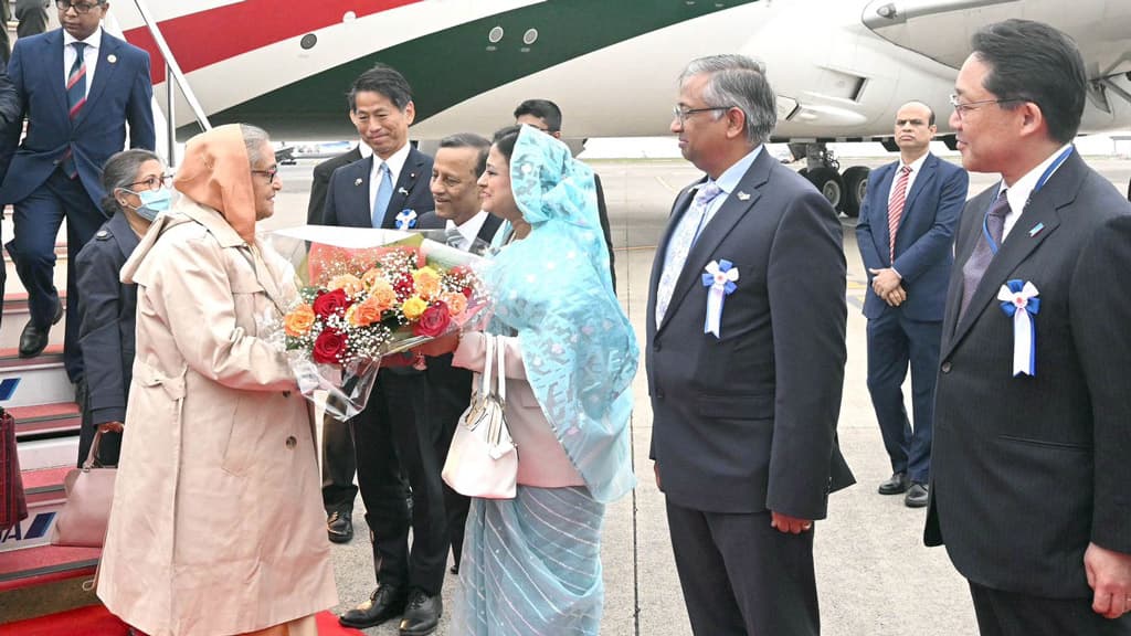 শেখ হাসিনাকে জাপানে লালগালিচা সংবর্ধনা