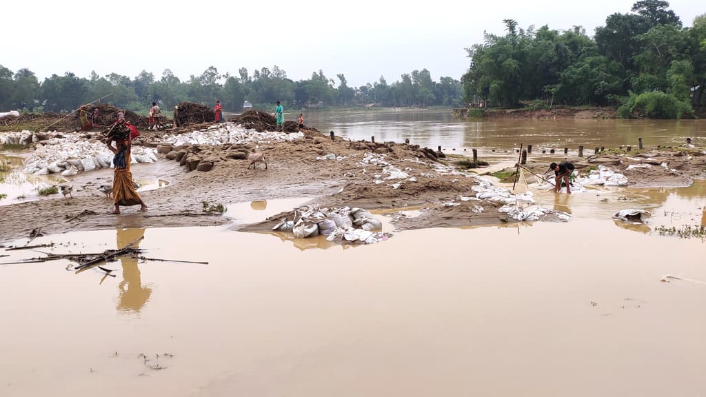 ‘স্থায়ী বান্ধের ব্যবস্থা কইরা দেন’