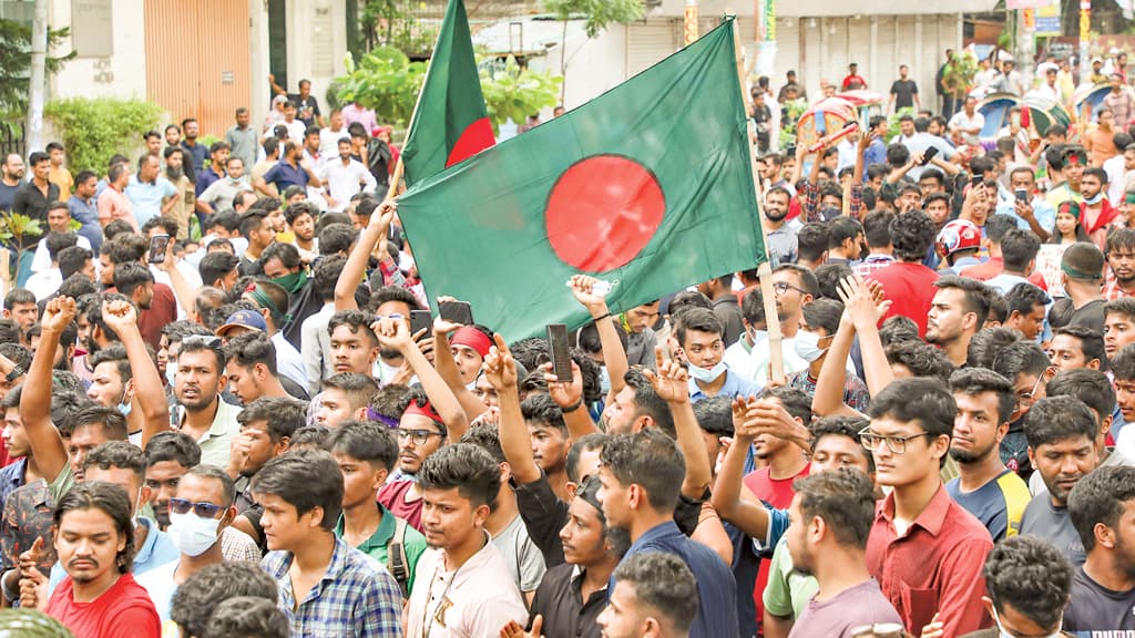 অন্তর্বর্তী সরকারের সামনে অনেক কাজ