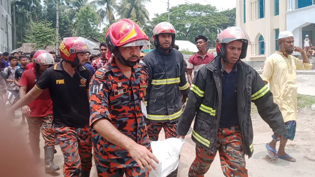 কিশোরগঞ্জে বিদ্যুতায়িত হয়ে পল্লী বিদ্যুৎ কর্মীর মৃত্যু