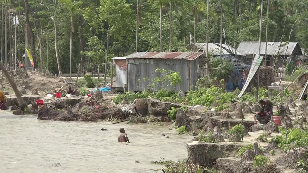 মেঘনার তীব্র ভাঙন, ক্ষতি ৫০ হাজার পরিবারের