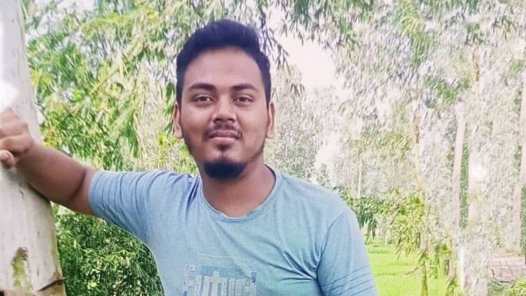 ব্রহ্মপুত্র নদে নেমে যুবক নিখোঁজ