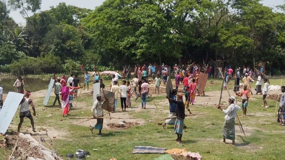 আজমিরীগঞ্জে গরুর ঘাস খাওয়া নিয়ে দুপক্ষের সংঘর্ষ, আহত ৩৫ 