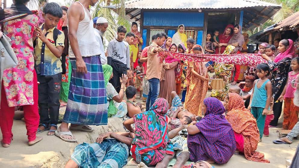 মোরেলগঞ্জে ঘেরের মাটি কাটা নিয়ে দুই পক্ষের সংঘর্ষ, আহত ২৫ 