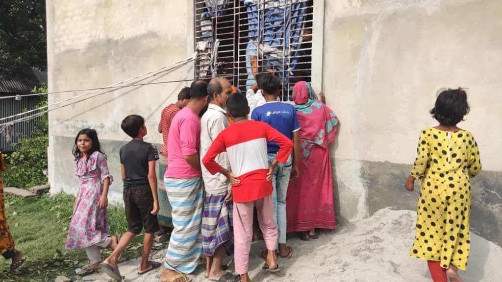 মাধবদীতে নিজ বাসার খাটে পড়ে ছিল মিষ্টির কারিগরের রক্তাক্ত লাশ