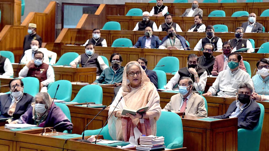 জরুরি পরিস্থিতি মোকাবিলায় ১ হাজার মিলিয়ন ডলার বাজেট সহায়তা: সংসদে প্রধানমন্ত্রী