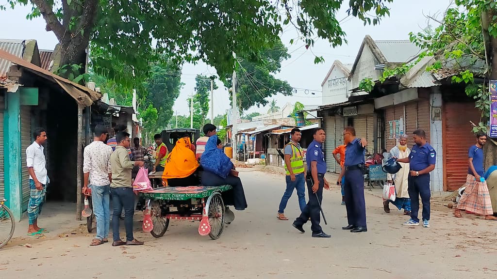 আবারও পরীক্ষার্থীদের ওপর হামলা, উত্তেজনা