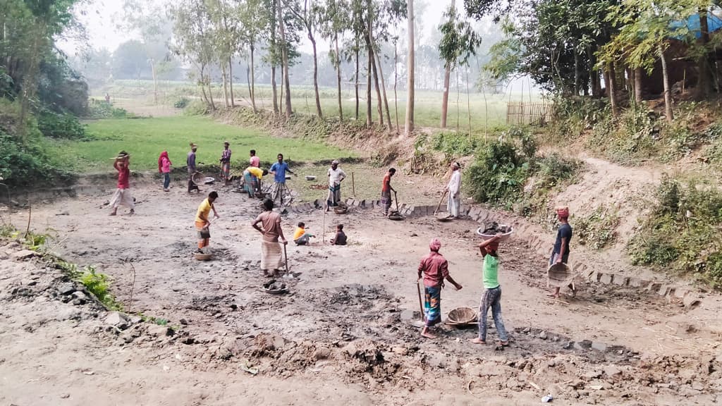 ইসলামপুরে ২ মাসেও মজুরি পাননি ইজিপিপি প্রকল্পের শ্রমিকেরা