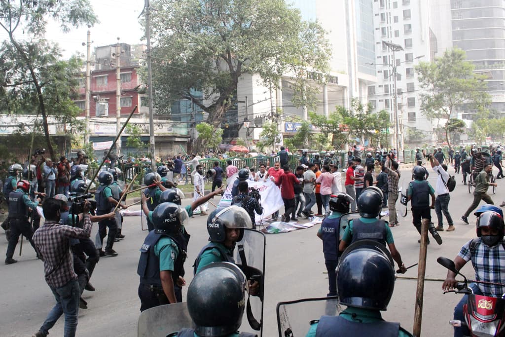 বাংলাদেশে সাংবাদিক-মানবাধিকারকর্মীদের ওপর সহিংসতার পূর্ণ তদন্ত চায় যুক্তরাষ্ট্র