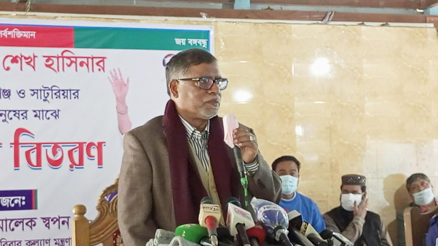 শিক্ষাপ্রতিষ্ঠান বন্ধ করার মতো পরিস্থিতি এখনো তৈরি হয়নি: স্বাস্থ্যমন্ত্রী