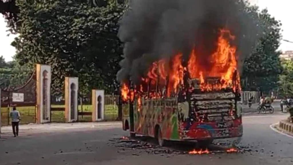 ২৮ অক্টোবর থেকে দিনে পুড়েছে ৫ বাস: ফায়ার সার্ভিস