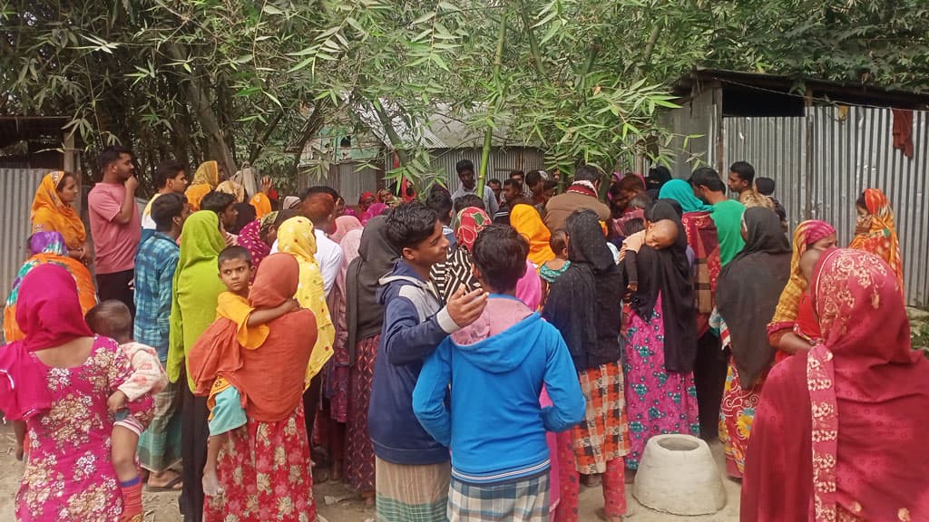 মেলান্দহে গোয়ালঘরে পড়েছিল নারীর গলাকাটা মরদেহ