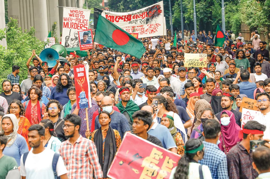 নতুন শক্তিতে দেশটা ফিরে আসুক