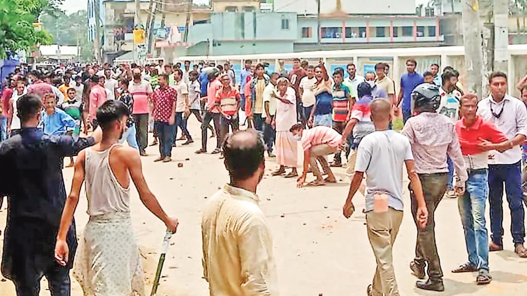 বগুড়ায় আ.লীগ-বিএনপি  সংঘর্ষে আহত ২০