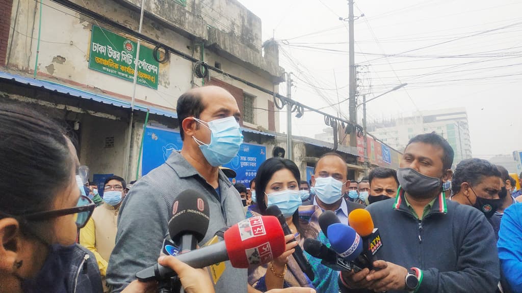 দেশ উন্নত হলে কারওয়ান বাজারের চেহারা পাল্টাবে: মেয়র আতিক