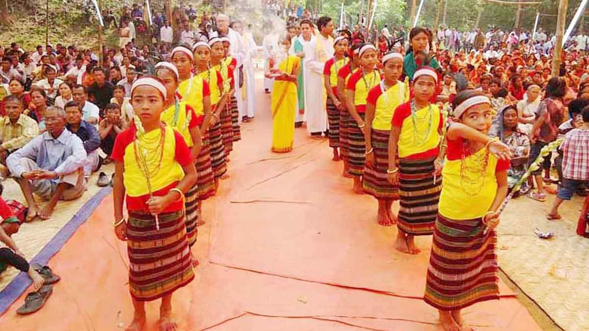 নালিতাবাড়ী পাহাড়ে উৎসবের আমেজ