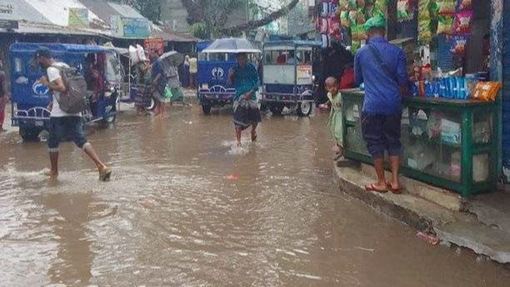 নালা ব্যবস্থাপনা নেই, বৃষ্টি হলেই জলাবদ্ধতা