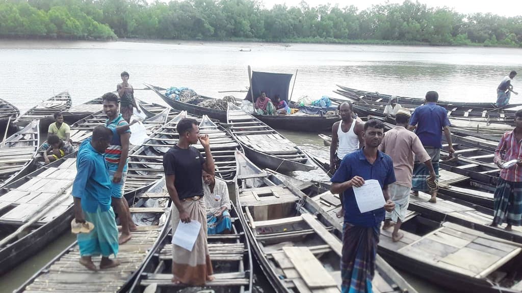 খুলেছে সুন্দরবনের দুয়ার, বনজীবীদের মাঝে স্বস্তি