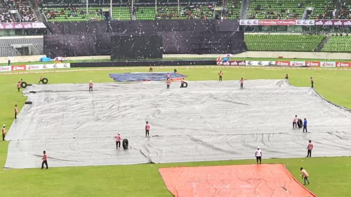 বৃষ্টির বাগড়ায় ওভার কমল বাংলাদেশ-নিউজিল্যান্ড ম্যাচের 