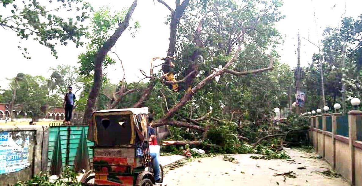 গাইবান্ধায় কালবৈশাখী ঝড়, নিহত ৫