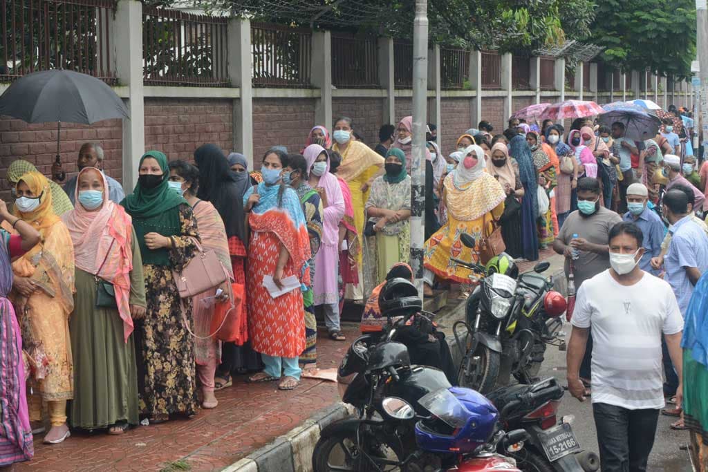 আগামীকাল চট্টগ্রামে গণটিকার দ্বিতীয় ডোজ দেওয়া হবে