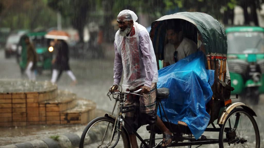 শনিবারও সারা দেশে ঝড়-বৃষ্টির সম্ভাবনা 