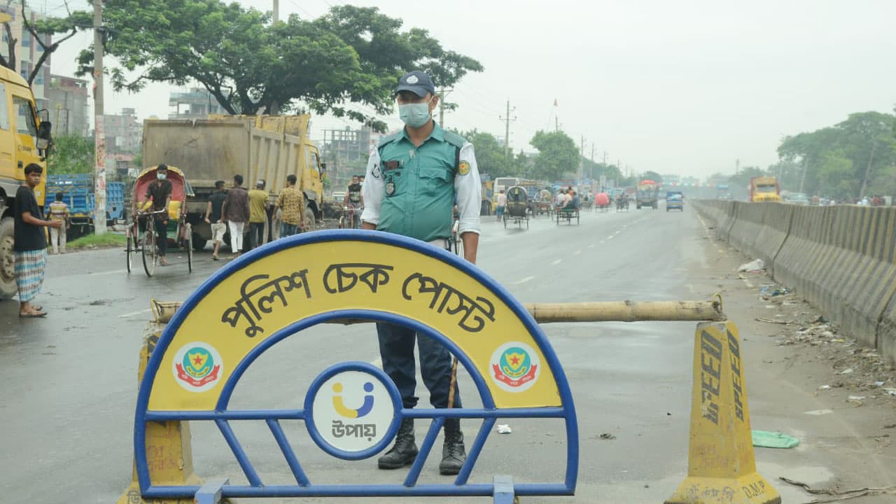 কঠোর বিধিনিষেধের ষষ্ঠ দিনে রাজধানীতে গ্রেপ্তার ৪৬৭ 