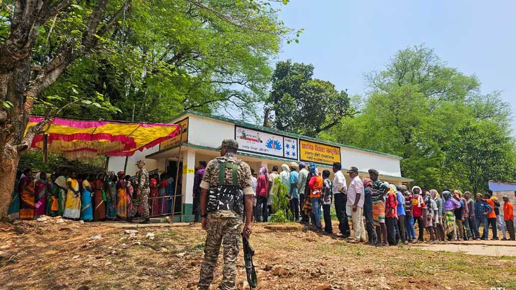 ভারতের লোকসভা নির্বাচনের পঞ্চম ধাপের ভোট গ্রহণ আজ, লড়ছেন রাহুল 