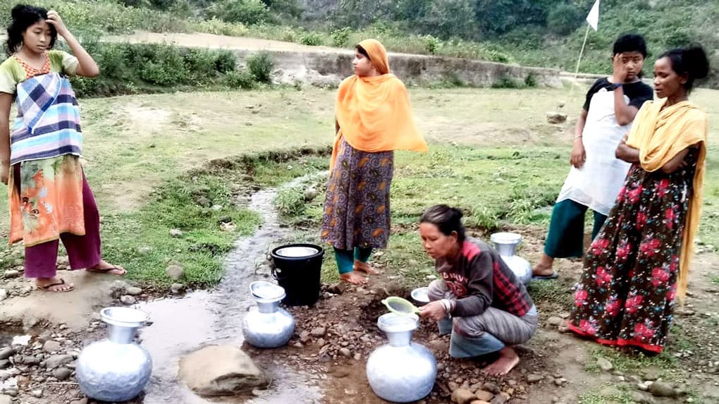 ৪০ গ্রামে পানির সংকট তীব্র