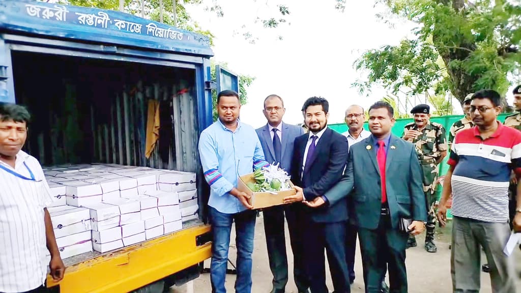 ত্রিপুরার মুখ্যমন্ত্রীকে ৫০০ কেজি আম উপহার দিলেন প্রধানমন্ত্রী 