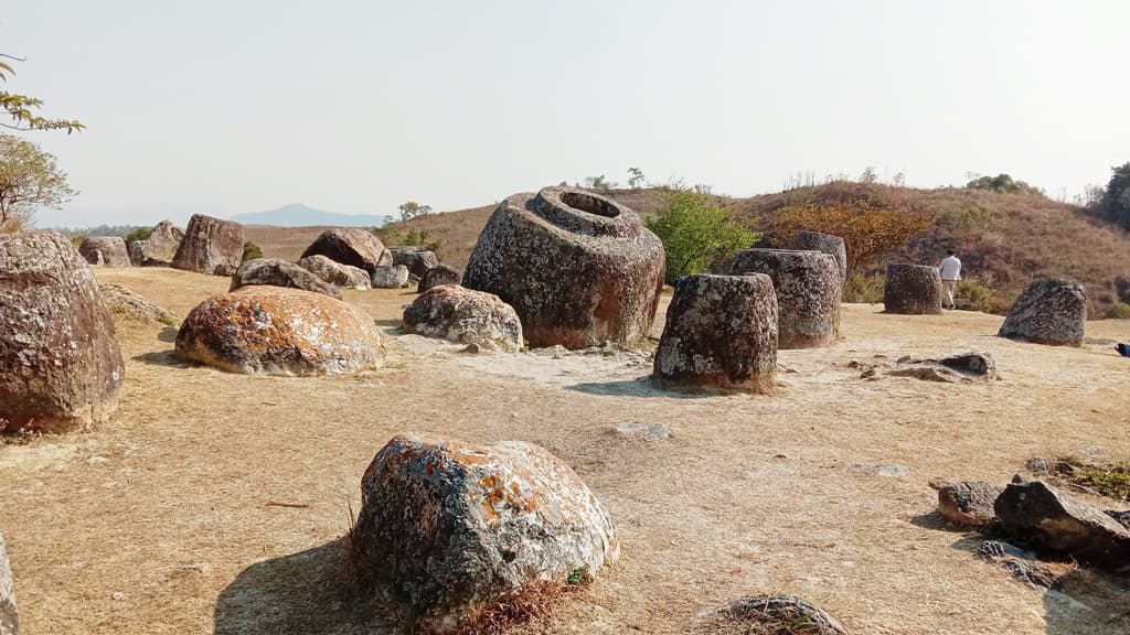 বিশাল পাত্রগুলো কারা ব্যবহার করত