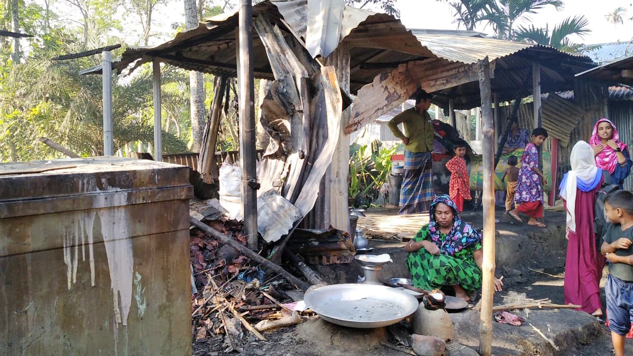 এবার শীতের সঙ্গে টিকে থাকার লড়াই