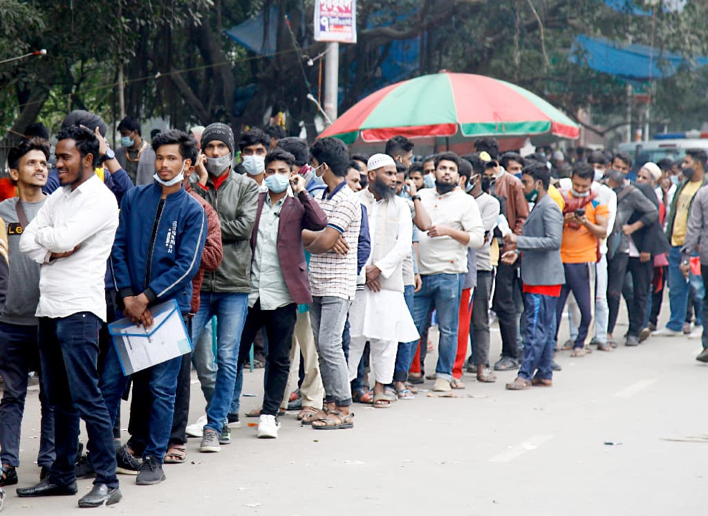 মসিকের বাজার ভিত্তিক স্পট রেজিস্ট্রেশনে ৩৫৮ জনকে টিকা প্রদান