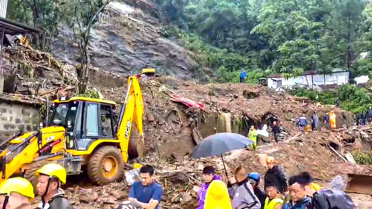 ঘূর্ণিঝড় রিমালের কারণে সৃষ্ট বৃষ্টিপাত-ভূমিধসে ভারতজুড়ে নিহত ৩২ 