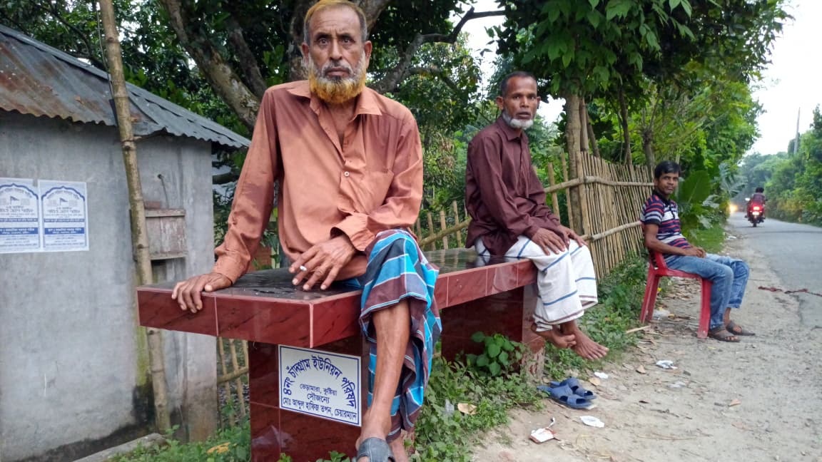 সড়কের মোড়ে মোড়ে বিশ্রাম বেঞ্চ স্থাপন