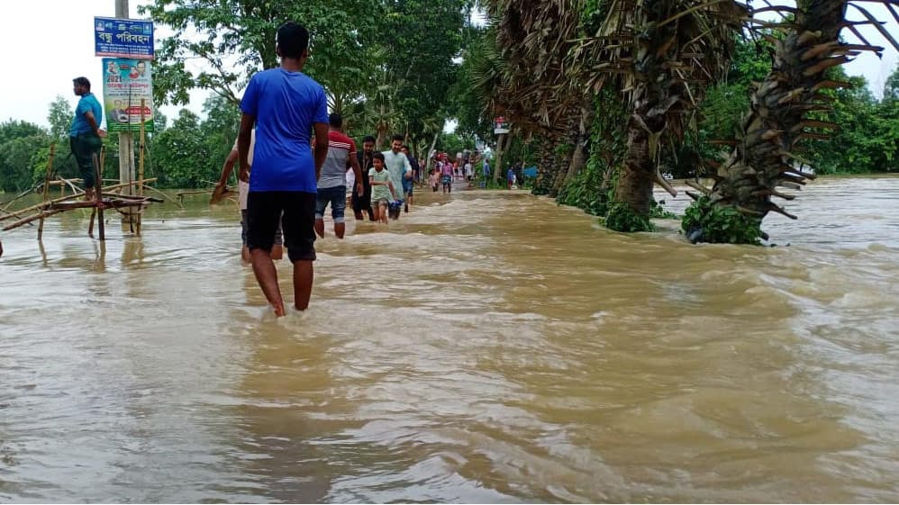 কসবায় ঢলের পানিতে প্লাবিত ৯টি গ্রাম, ডুবে গেছে ফসলসহ রাস্তাঘাট