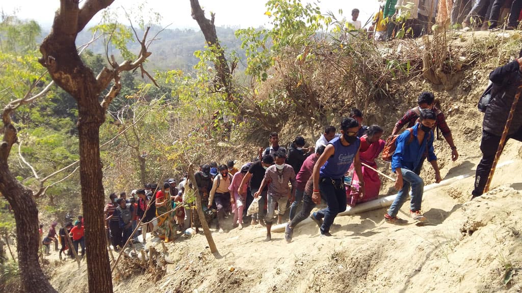 ‘হর হর মহাদেব’ ধ্বনিতে মুখর চন্দ্রনাথ ধাম