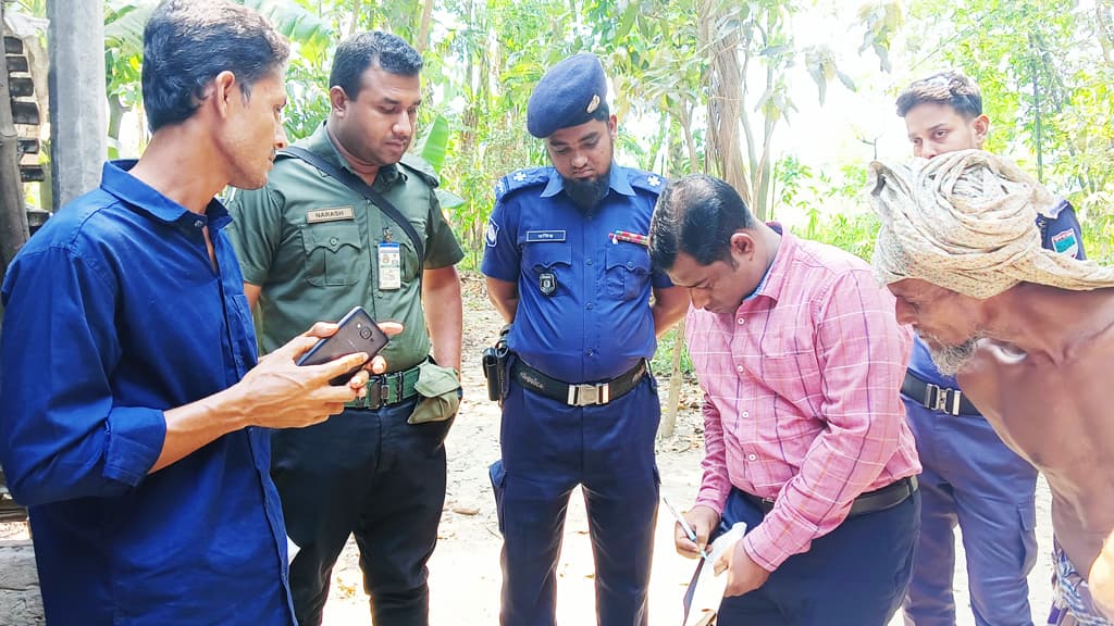 অননুমোদিত আইসক্রিম কারখানা বন্ধ করল প্রশাসন