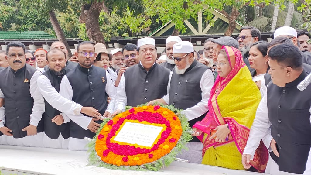 মার্চে রাজাকারদের তালিকা প্রকাশ হচ্ছে না: মুক্তিযুদ্ধ মন্ত্রী