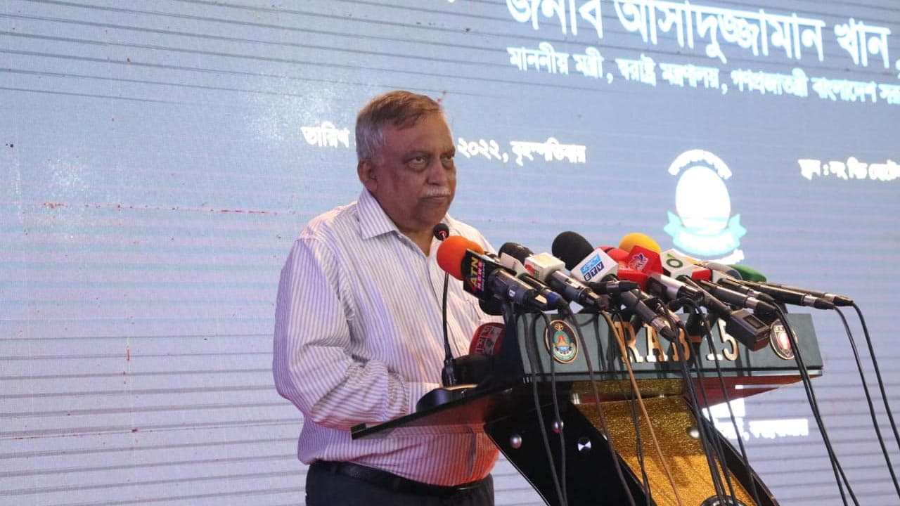 ‘রোহিঙ্গারা সমস্যা বাড়াচ্ছে, ফেরাতে পিসফুলি চেষ্টা চলছে’ 