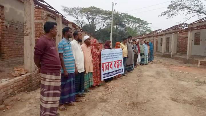 ঘুষের বিনিময়ে বিত্তশালীদের আশ্রয়ণের ঘর দেওয়ার অভিযোগ