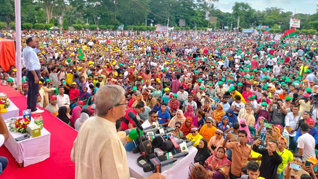 আমরা নির্বাচন চাই, কিন্তু হাসিনার অধীনে নয়: মির্জা ফখরুল