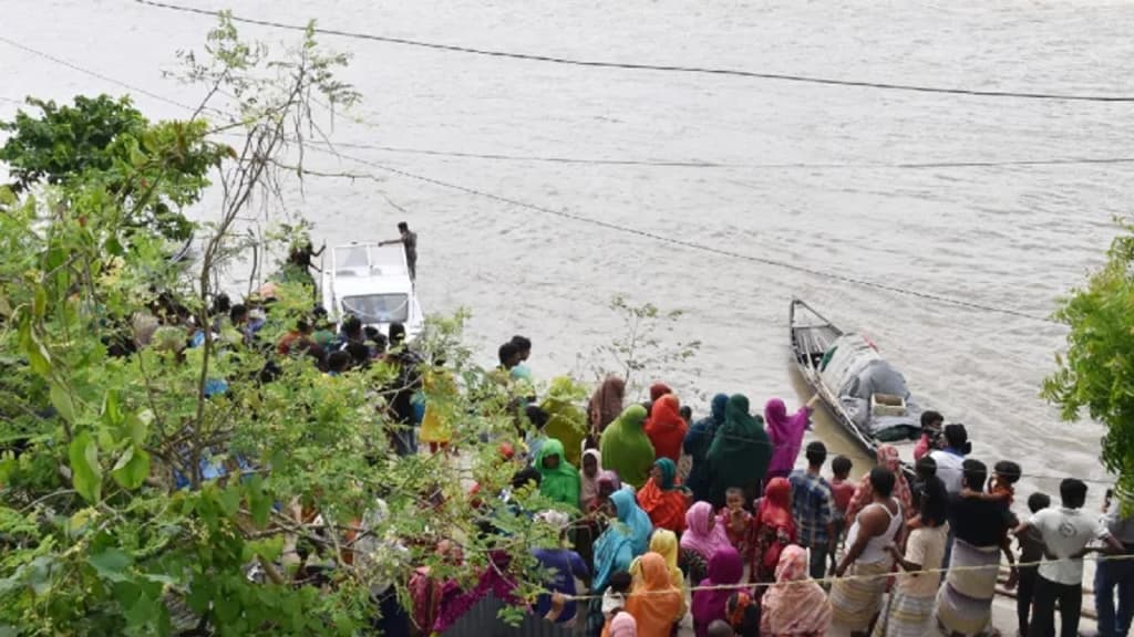 জীবিকার খোঁজে ভারতে অনুপ্রবেশের চেষ্টা, পদ্মায় ভেসে উঠল দুই তরুণের লাশ